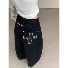 批发<b class='q'>实拍</b>大码    美式大水洗十字架铆钉弯刀牛仔<b class='q'>裤</b>女宽松垂感阔腿长<b class='q'>裤</b>