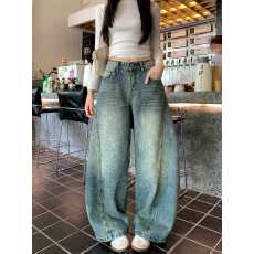 批发实拍<b class='q'>大码</b>    美式水洗做旧满天星烫钻弯刀牛仔裤宽松垂感阔腿长裤