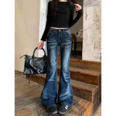 批发实拍<b class='q'>大码</b>    辣妹水洗复古十字架钉珠微喇牛仔裤女修身阔腿<b class='q'>长裤</b>子