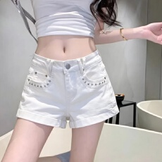 批发辣妹显瘦a字修身防走光柳钉设计感牛仔<b class='q'>热裤</b>微弹高腰<b class='q'>休闲</b>时尚短裤