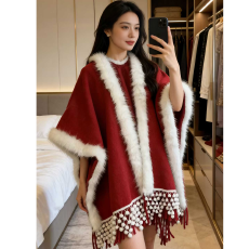 批发新年战袍冬季百搭斗篷披肩连帽加大码胖mm加厚大衣外套中长款保暖