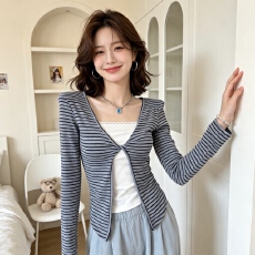 批发秋冬季韩系条纹假两件长袖上衣女纯欲挂脖拼接修身显瘦辣妹打底衫