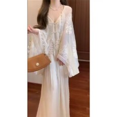 批发气质<b class='q'>套装</b>搭配一整套时尚连衣裙2026新款女风情万种的裙子<b class='q'>套装</b>