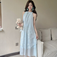 批发实拍法式立体花朵孤傲上衣2026宽松高级气质垂感半身长裙两件套