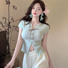 批发法式气质V领短袖T恤2026小众修身开叉针织<b class='q'>上衣</b>蝴蝶结系带设计感