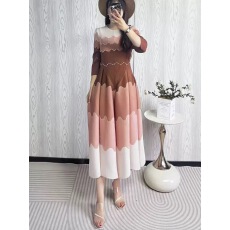 批发褶皱印花钉珠八片裙<b class='q'>欧美</b>跨境重工压褶拼色收腰大摆长裙三宅连衣裙