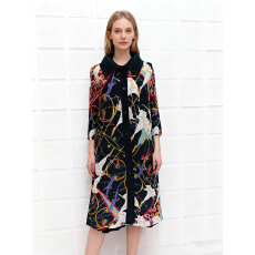 批发原厂质量优惠直发 三宅褶皱<b class='q'>中长款</b>印花显瘦减龄mm装九分袖连衣裙