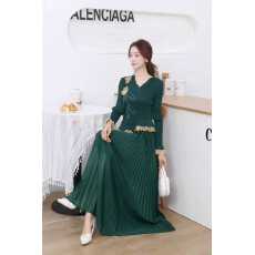 批发欧美跨境三宅立体花朵装饰钉珠蕾丝拼接喇叭袖褶皱<b class='q'>连衣裙</b>女百褶裙