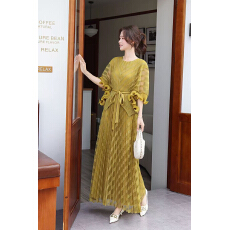 批发三宅重工外贸欧美网纱拼接褶皱木耳边绑带收腰连衣裙宽松大码女装