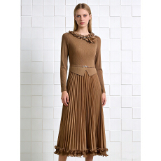 批发<b class='q'>欧美</b>跨境三宅盘花木耳边钉珠钉钻显瘦气质收腰褶皱法式大码<b class='q'>连衣裙</b>