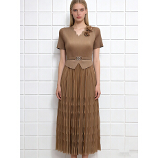 批发三宅外贸盘花腰带收腰显瘦法式褶皱连衣裙百褶裙mm装简约大码女装