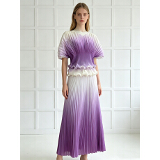 批发三宅外贸印花渐变色褶皱木耳边宽松上衣百搭百褶裙mm大码女装套装