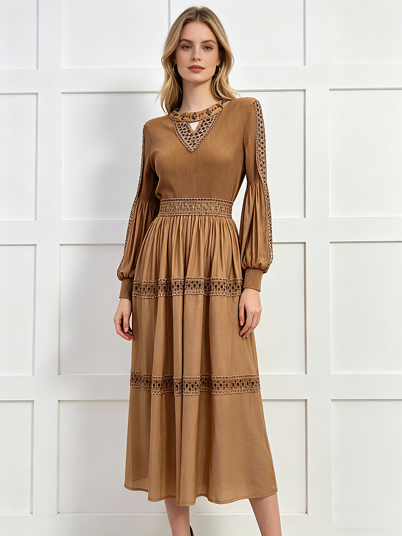 RY3953# 三宅外贸亮片拼接褶皱钉珠灯笼袖连衣裙高腰显瘦宽松长裙大码女装