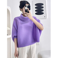 批发三宅蝙蝠袖慵懒风褶皱<b class='q'>大码</b>女装宽松上衣围巾翻领T恤设计感<b class='q'>打底衫</b>