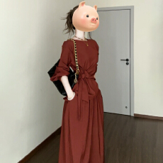 批发2025早初秋新款红色长袖连衣裙子OOTD一整套装女绑带长裙<b class='q'>春</b>秋穿搭