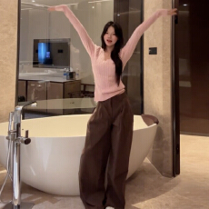 批发韩系粉色V领长袖针织衫女秋冬季2025新款巨好看<b class='q'>修身</b>内搭毛衣上衣