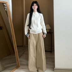 批发韩系学院风白色毛衣开衫外套女秋冬季2025新款设计感小众针织上衣