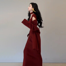 批发早秋穿搭红色针织毛衣套装连衣裙子女秋季2025新款初秋穿搭一整套