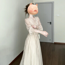 批发法式荡领条纹长袖连衣裙子女2025新款秋冬季大方得体绝美收腰长裙