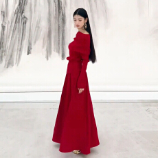 红色一字肩针织连衣裙子女秋冬季圣诞穿搭韩系慵懒风穿搭套装长裙