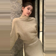 法式高领针织长袖连衣裙子女秋冬季2025年新款巨好看穿搭一整套装