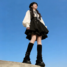 批发学院风白色<b class='q'>衬衫</b>连衣裙子女秋冬季穿搭2025新款法式花苞背带裙套装