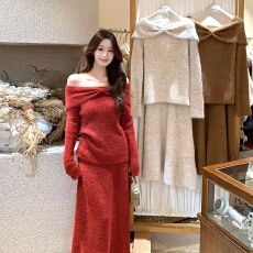 批发圣诞新年战袍红色毛衣针织连衣裙女秋<b class='q'>冬</b>2025新款穿搭一整套装长裙