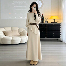 批发韩系一整套深冬穿搭<b class='q'>蝙蝠</b>袖针织衫半身裙两件套装女秋冬季2025新款