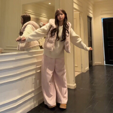 批发韩系圣诞氛围感穿搭三件装2026新款<b class='q'>冬</b>季温柔风毛茸连帽棉服马甲女