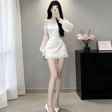 批发2026新款纯欲白色一字肩蕾丝连衣裙女2025秋<b class='q'>冬</b>穿搭特别漂亮包臀裙