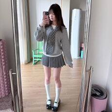 批发韩系穿搭灰色<b class='q'>宽松</b>卫衣<b class='q'>外套</b>女秋冬季2026新款学院风超好看冬装上衣