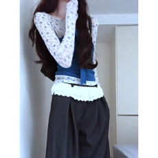 批发2026超火穿搭一整套春季新款蓝色<b class='q'>抹胸</b>背心叠穿碎花上衣搭配阔腿裤