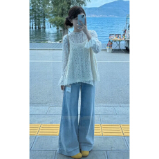 批发早春季巨好看韩系穿搭一整套白色碎花上衣镂空罩衫套装女2026新款