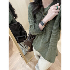 批发早春韩系复古条纹长袖绿色T恤女2026新款宽松打底衫设计感上衣夏