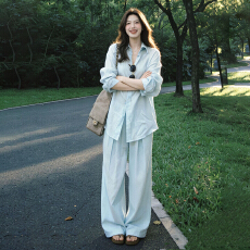 批发早春季独特漂亮巨好看韩系穿搭一整套ootd超火两件<b class='q'>套装</b>女2026新款