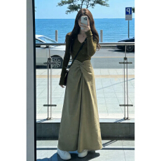 批发韩系巨好看ootd穿搭一整套早春2026新款绿色长袖<b class='q'>连衣裙</b>女两件套装