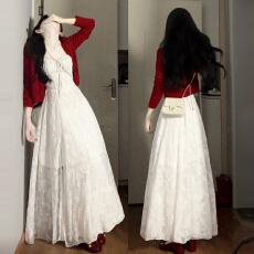 批发法式温柔风吊带<b class='q'>连衣裙</b>子女早秋出游氛围感巨好看气质收腰长裙套装