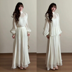 批发2026年新款清冷感白月光<b class='q'>长袖</b>套装连衣裙子女春季法式<b class='q'>雪纺</b>收腰长裙