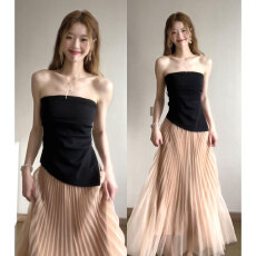 批发一整套穿搭<b class='q'>套装</b>裙女夏韩系内搭打褶扭结抹胸上衣配高腰网纱半身裙