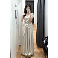 批发巨好看ootd穿搭一整套2026新款短袖t恤女夏季阔腿裤休闲<b class='q'>两件套装</b>