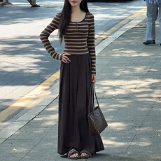 批发巨好看韩系穿搭一整套2026新款条纹长袖上衣女秋季休闲阔脚<b class='q'>裤</b><b class='q'>套装</b>