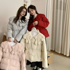 批发羽绒服 新款娃娃领2025冬季新款保暧时尚羽绒服款潮流品质欧美范