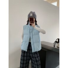 批发90绒 马甲热卖中．品质2025新款羽绒背心时尚保暧新款式潮流