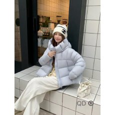 批发新国际90绒2025<b class='q'>冬</b>季新款保暧时尚羽绒服连帽长款潮流品质欧美范