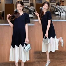 批发实拍大码女装夏季新款时尚设计感拼接假两件高级感<b class='q'>短袖</b>针织连衣裙