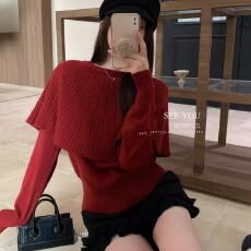 批发大码女装<b class='q'>秋</b>冬新款韩系甜美风假两件套斗篷毛衣羊毛针织衫上衣
