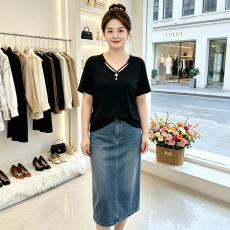 批发今年流行胖mm纯欲风交叉V领短袖T恤女大码<b class='q'>夏</b>季款宽松显瘦百搭上衣