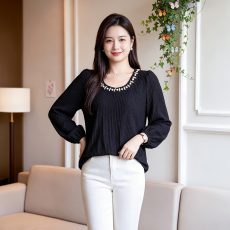 批发胖mm重工钉珠泡泡袖长袖T恤女2026<b class='q'>春</b>秋新款宽松遮肚子打底衫上衣