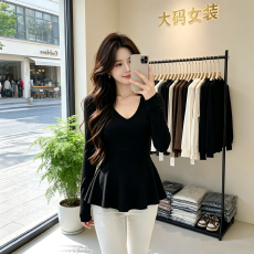 批发大码胖MM纯欲风辣妹时尚V领长袖T恤女<b class='q'>秋</b>季显瘦气质掐腰打底衫上衣