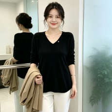 批发大码女装法式正肩V领T恤女<b class='q'>春</b>秋季新款胖mm遮肉显瘦百搭长袖打底衫
